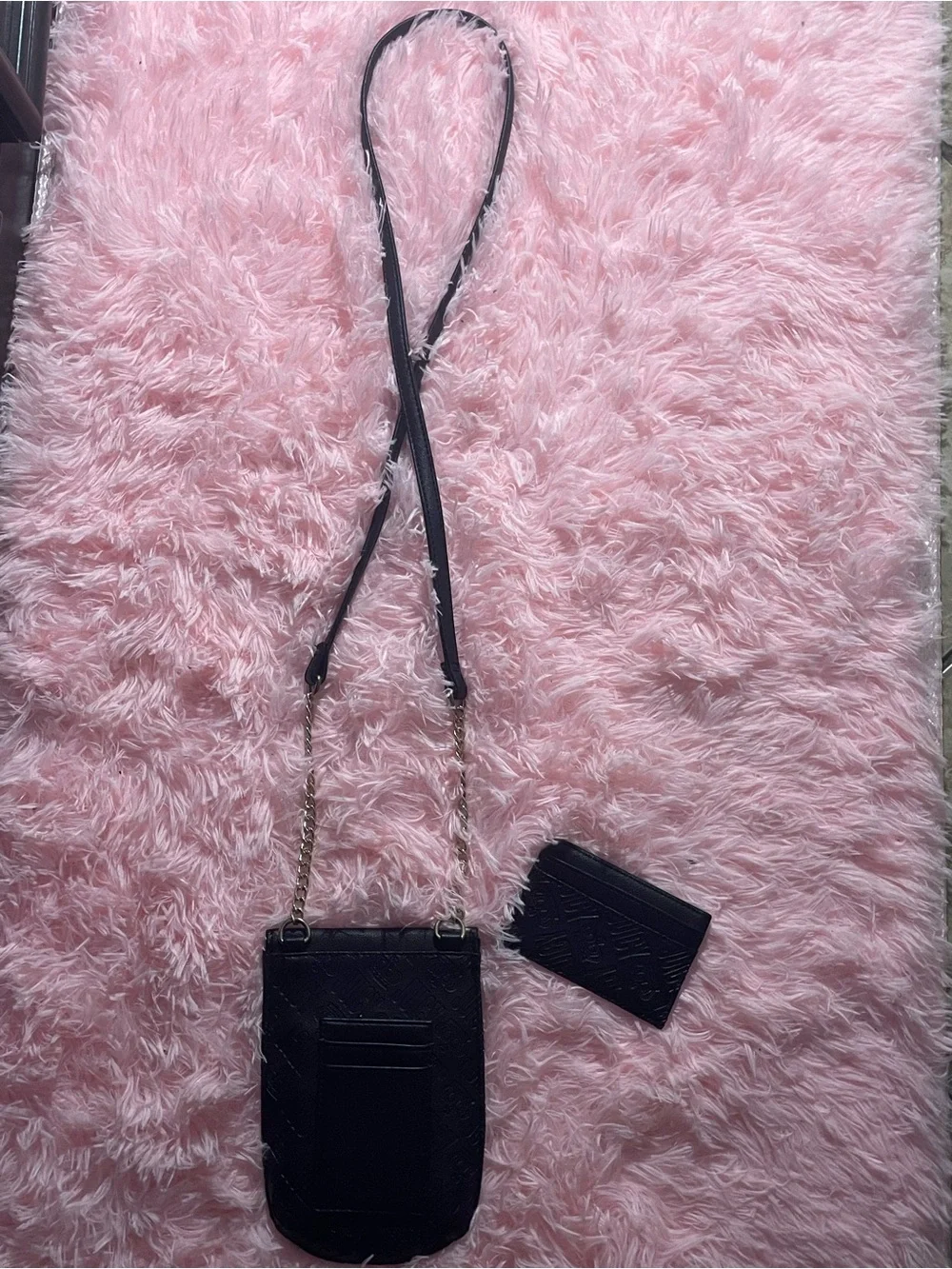 Juicy Couture Black Crossbody Phone Bag with Cardholder